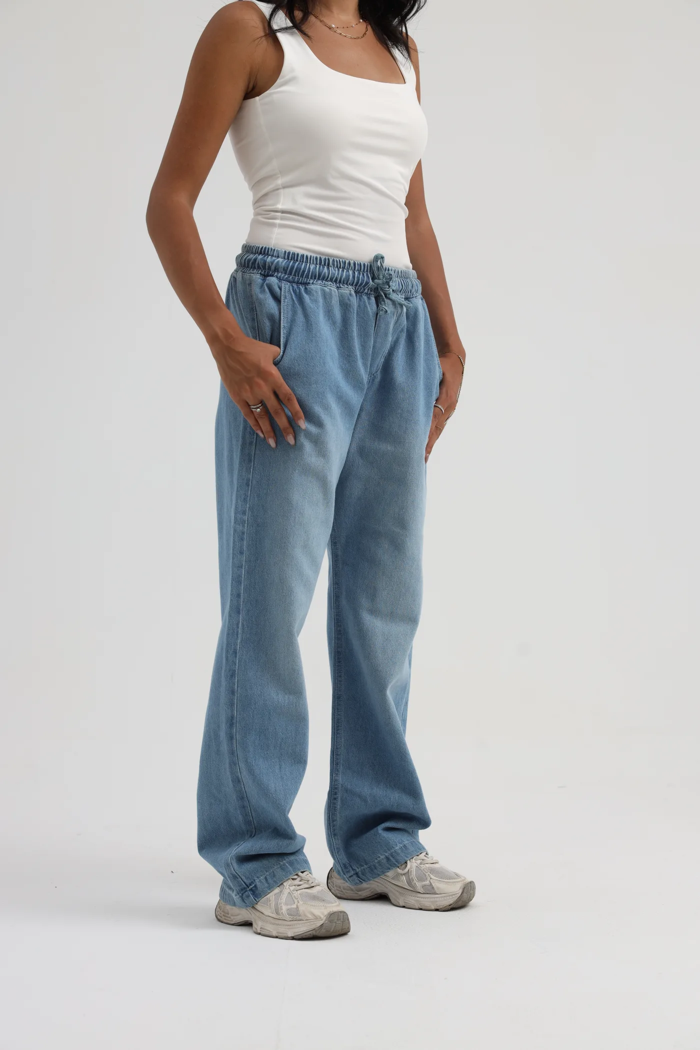 Wide-Leg Jeans